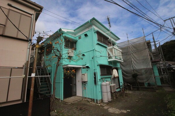 石川アパ－トの物件外観写真